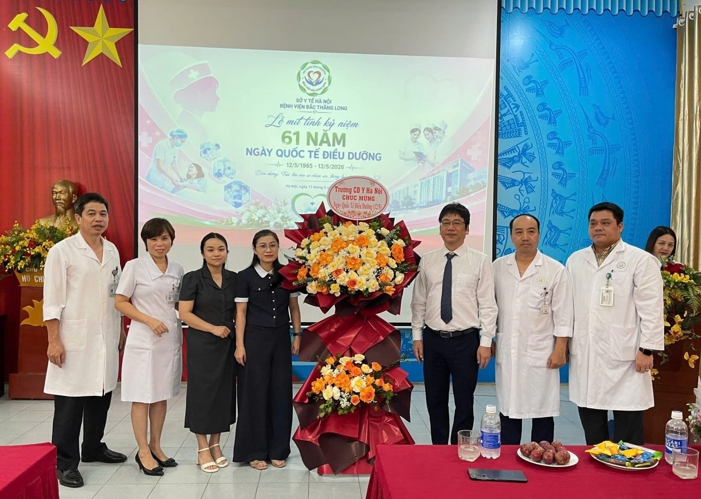 Vừa qua, Bệnh viện Bắc Thăng Long tổ chức Lễ mít tinh Kỷ niệm 61 năm ngày Quốc tế điều dưỡng. Ảnh: BVTL.