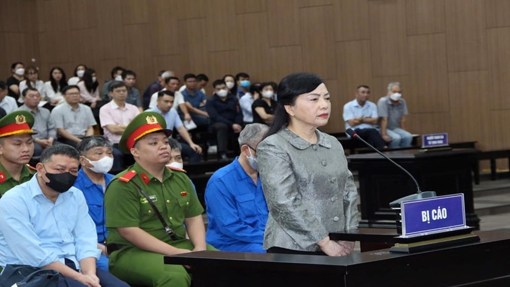 Bà Nguyễn Thị Kim Tiến tại tòa. Ảnh: cand.com.vn.