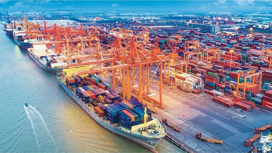 Đến năm 2025, hệ thống cảng của VIMC tăng thêm khoảng 1,7 triệu TEU công suất container và khoảng 25 triệu tấn hàng rời, tiếp tục củng cố vị thế doanh nghiệp chủ lực trong lĩnh vực hàng hải. Ảnh: VIMC.