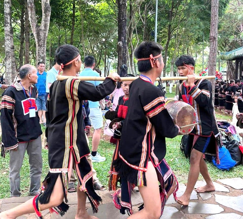 Âm vang nhịp trống Tây Nguyên. Ảnh: CCCT. 