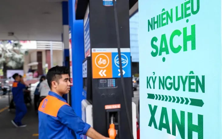 Kinh nghiệm chuyển đổi xăng E30 của quốc gia 1,4 tỷ dân