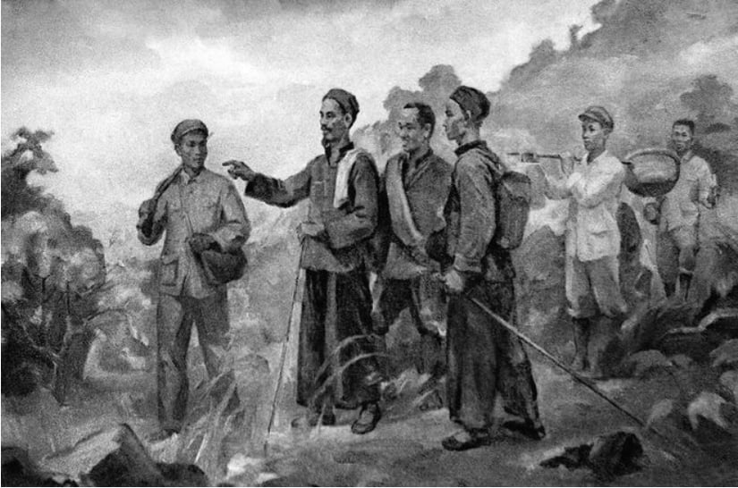 Ngày 28/1/1941, lãnh tụ Nguyễn Ái Quốc từ Trung Quốc về nước trực tiếp lãnh đạo cách mạng. Hành trang duy nhất mà Người mang theo về là 'Một Con Đường'. Ảnh: Tư liệu.