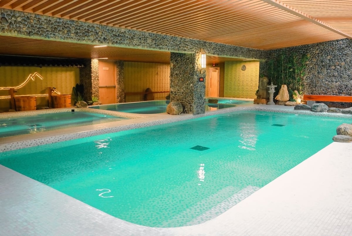 Trải nghiệm tắm khoáng nóng Onsen chính là nơi cảm nhận rõ nhất triết lý sống khỏe. Ảnh: PĐ.