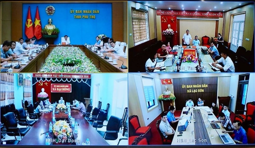 Hội nghị kết nối trực tuyến đến các xã Đại Đồng, Yên Phú và Lạc Sơn. Ảnh: Khánh Trang.