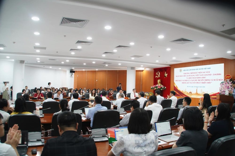 Toàn cảnh Hội thảo khoa học 'Phát huy vai trò của tạp chí, truyền thông và xuất bản trong kỷ nguyên phát triển mới'. Ảnh: Thành Lợi.