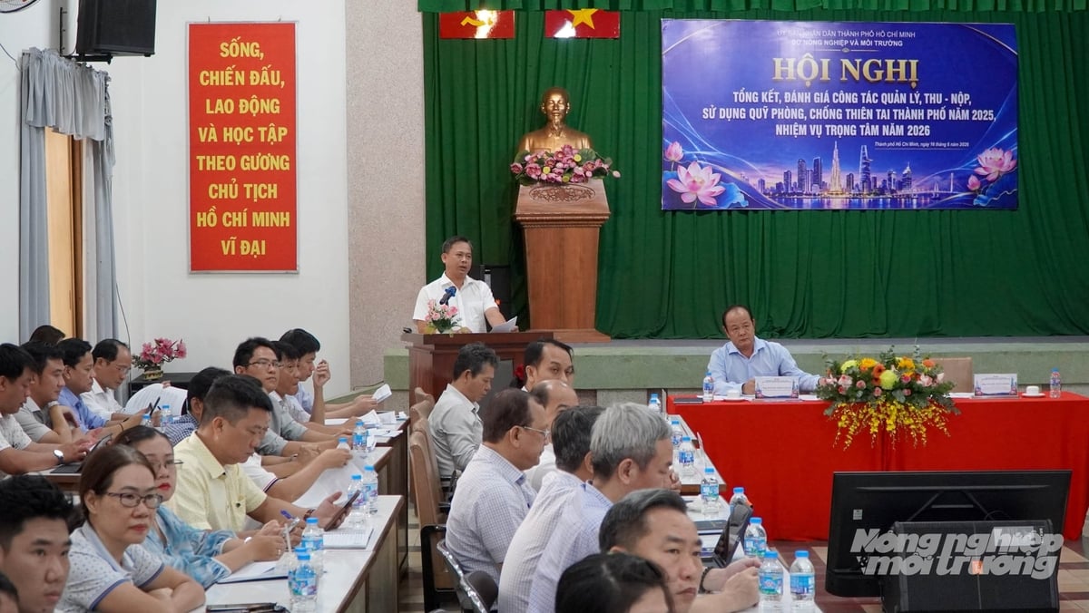 Theo ông Nguyễn Đức Vũ, năm 2026 thành phố dự kiến huy động hơn 1.172 tỷ đồng cho Quỹ Phòng, chống thiên tai và bố trí gần 664 tỷ đồng cho các nhiệm vụ phòng ngừa, ứng phó thiên tai. Ảnh: Lê Bình.