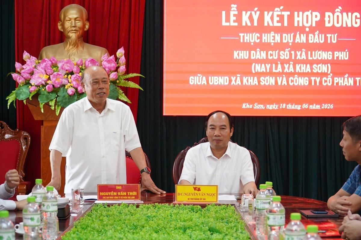 Ông Nguyễn Văn Thời, Chủ tịch Hội đồng quản trị Công ty Cổ phần TNG Land phát biểu tại buổi lễ. Ảnh: Quang Linh.