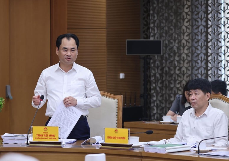 Bộ trưởng Bộ Nông nghiệp và Môi trường Trịnh Việt Hùng phát biểu tại hội nghị. Ảnh: VGP. Bộ trưởng Bộ Nông nghiệp và Môi trường Trịnh Việt Hùng phát biểu tại hội nghị. Ảnh: VGP.