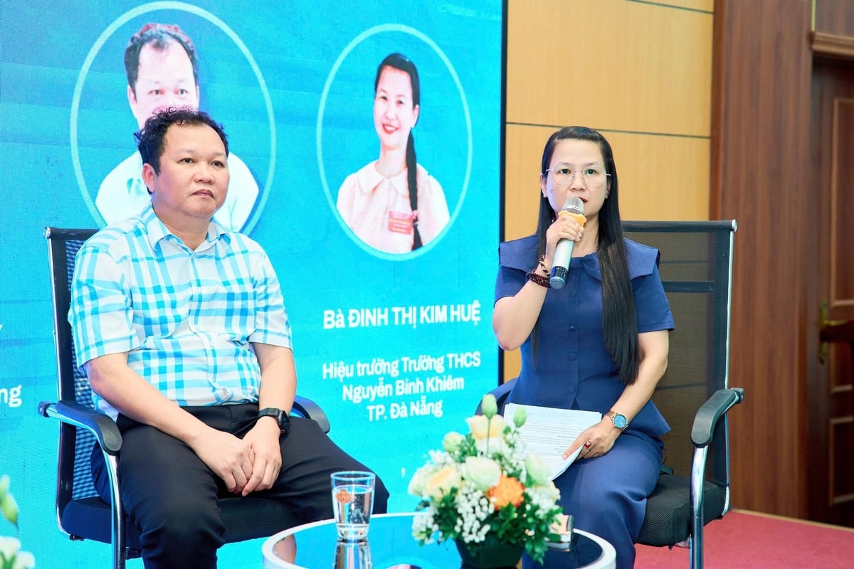 Bà Đinh Thị Kim Huệ, Hiệu trưởng Trường THCS Nguyễn Bỉnh Khiêm (TP. Đà Nẵng), chia sẻ những chuyển biến tích cực của học sinh khi tham gia các hoạt động giáo dục bảo tồn đại dương. Ảnh: BTC.