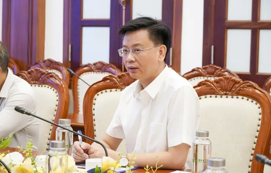 Ông Nguyễn Văn Luyện, Phó Tổng Giám đốc Tập đoàn bày tỏ kỳ vọng buổi làm việc sẽ mở ra cơ hội hợp tác giữa doanh nghiệp Việt Nam và Sri Lanka. Ảnh: Vinachem. 