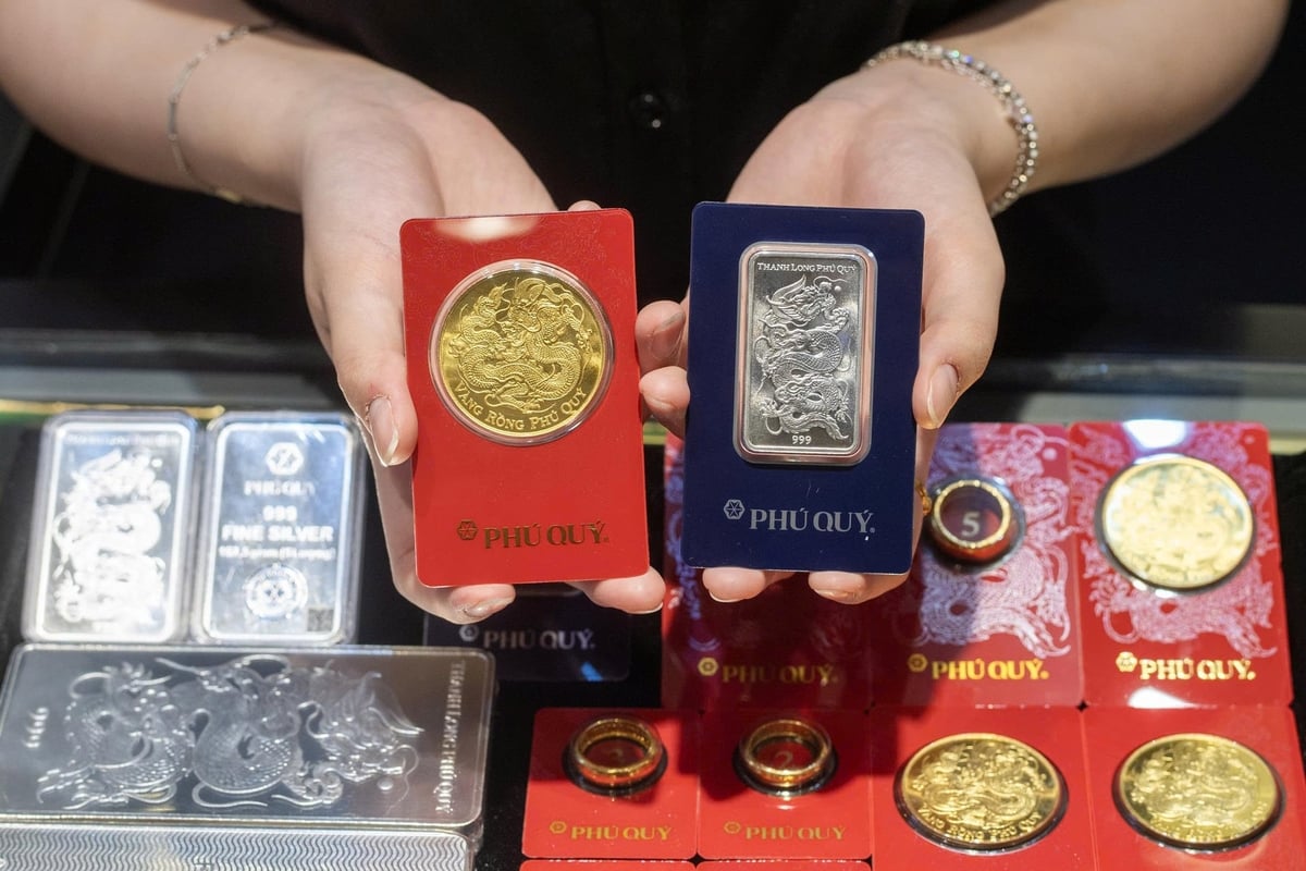 Thị trường vàng bạc trong nước ít biến động so với giá thế giới. Ảnh: Phú Quý.