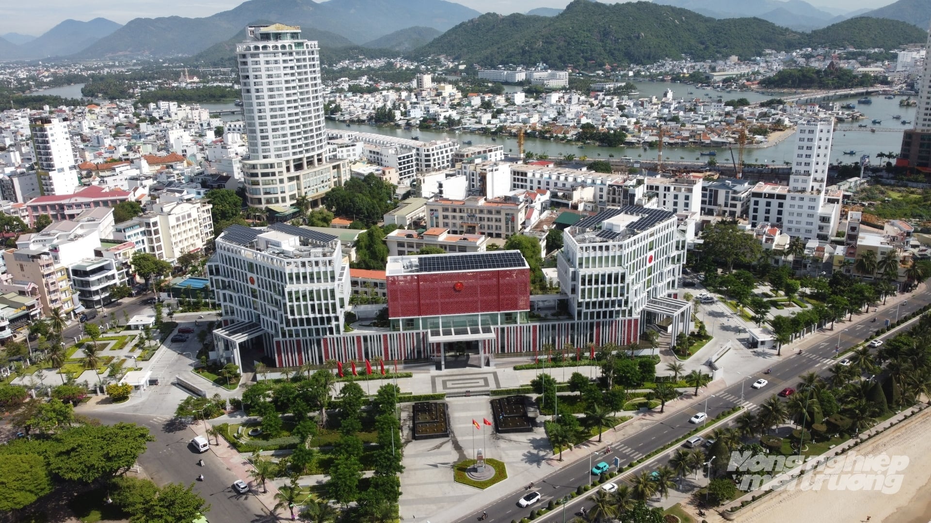 Khánh Hòa đang kiến tạo nền tảng để vươn lên thành cực tăng trưởng năng động của cả nước. Ảnh: Phương Chi.