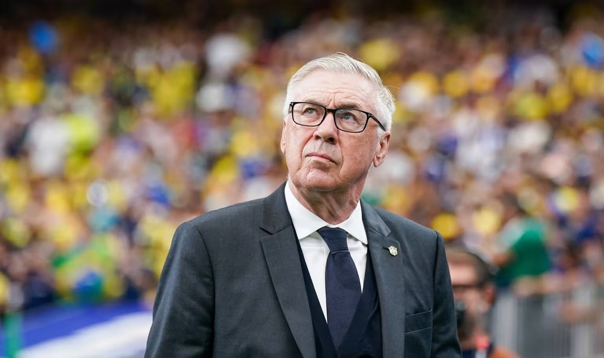 HLV Ancelotti tạo dấu ấn trong chiến thắng của Brazil trước Nhật Bản. Ảnh: FIFA.