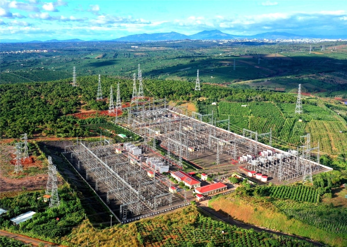 TBA 500kV Pleiku 2 hoàn thành thử nghiệm thao tác xa, đánh dấu bước tiến quan trọng trong quá trình chuyển đổi số và hiện đại hóa quản lý vận hành. Ảnh: PTC3.