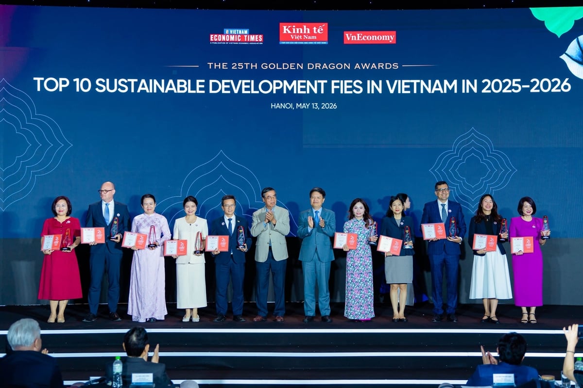 Coca-Cola Việt Nam được vinh danh tại Lễ trao giải Rồng Vàng 2026. Ảnh: Coca-Cola.