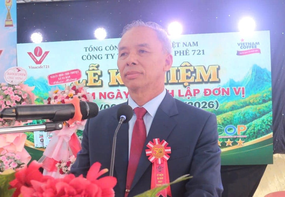 Ông Trịnh Xuân Tài, Giám đốc Công ty TNHH MTV Cà phê 721 phát biểu tại lễ kỷ niệm. Ảnh: Ngọc Thăng.