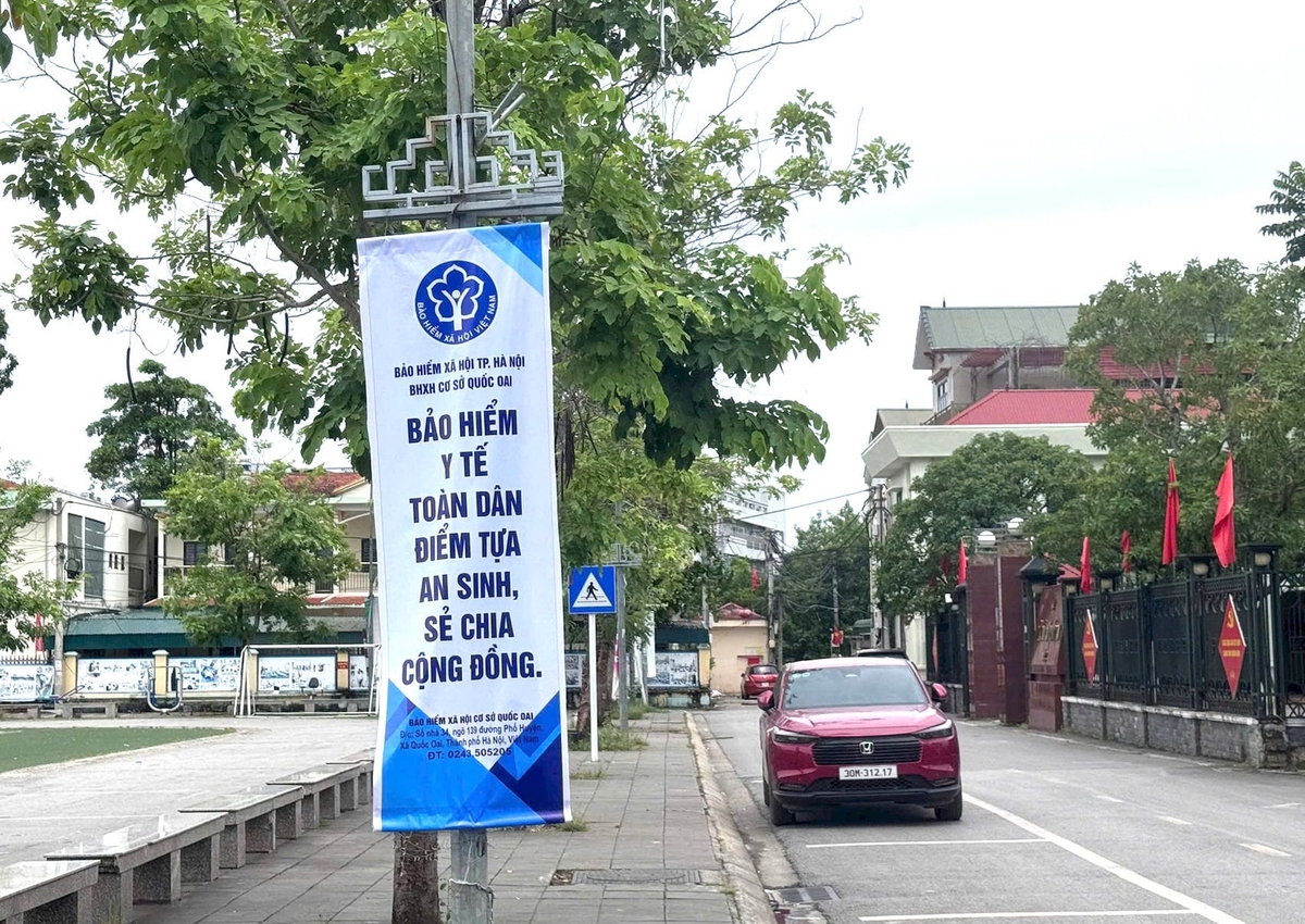 Hà Nội đẩy mạnh truyền thông về bảo hiểm y tế. Ảnh: KT.