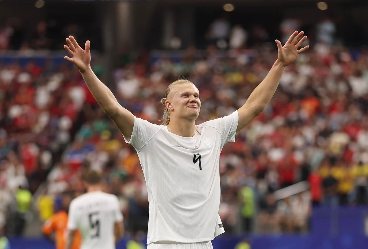 Erling Haaland tỏa sáng trong chiến thắng của Na Uy. Ảnh: FIFA.
