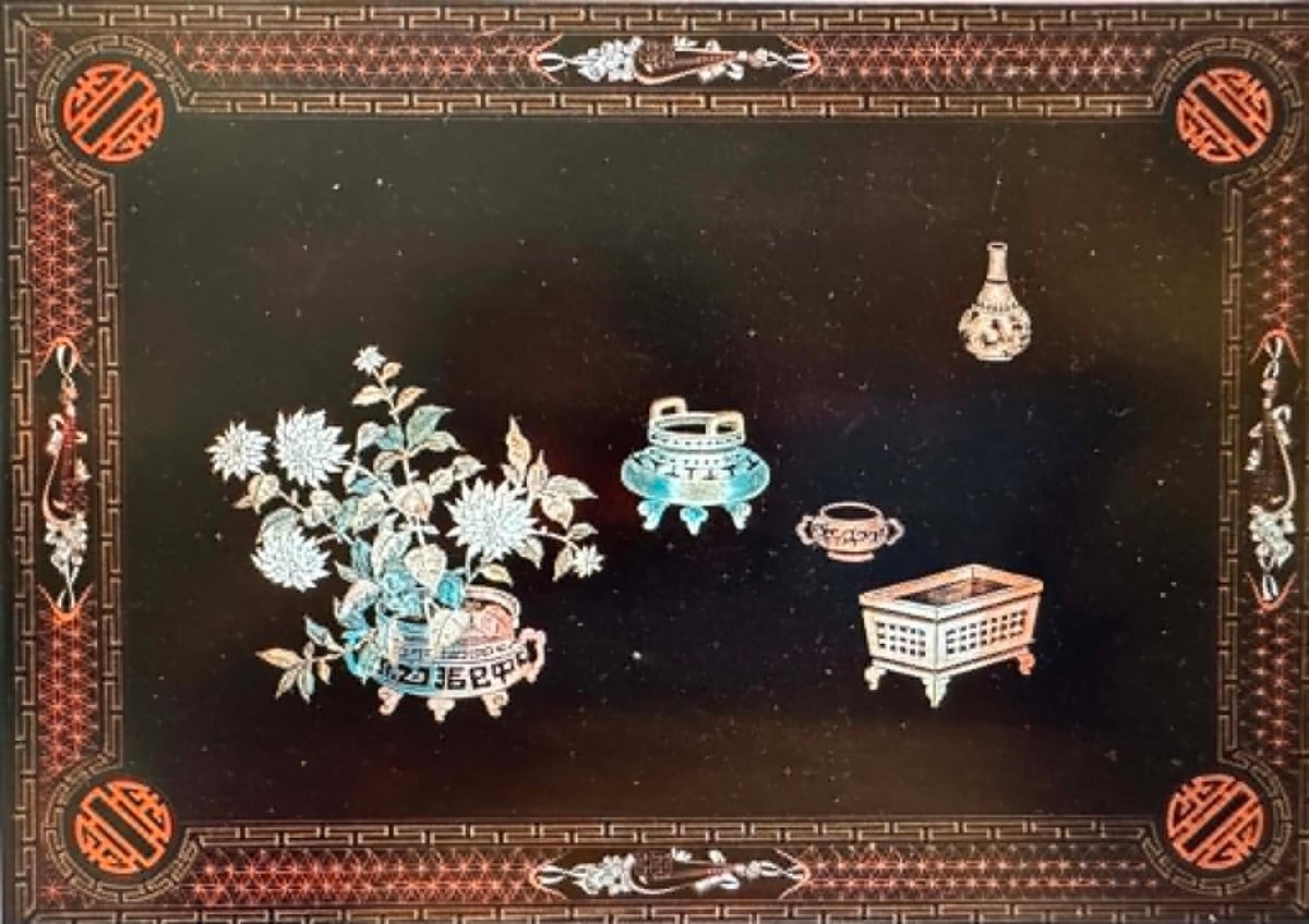 Sơn mài 'Cổ đồ' của Thành Lễ.