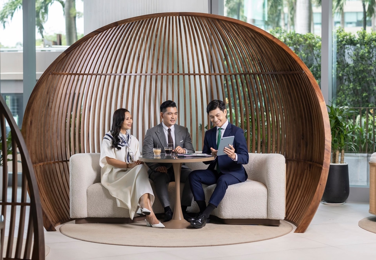 Hai năm liên tiếp VPBank SME được vinh danh tại tại Asian Banking & Finance Retail Banking Awards. Ảnh: VPBank.