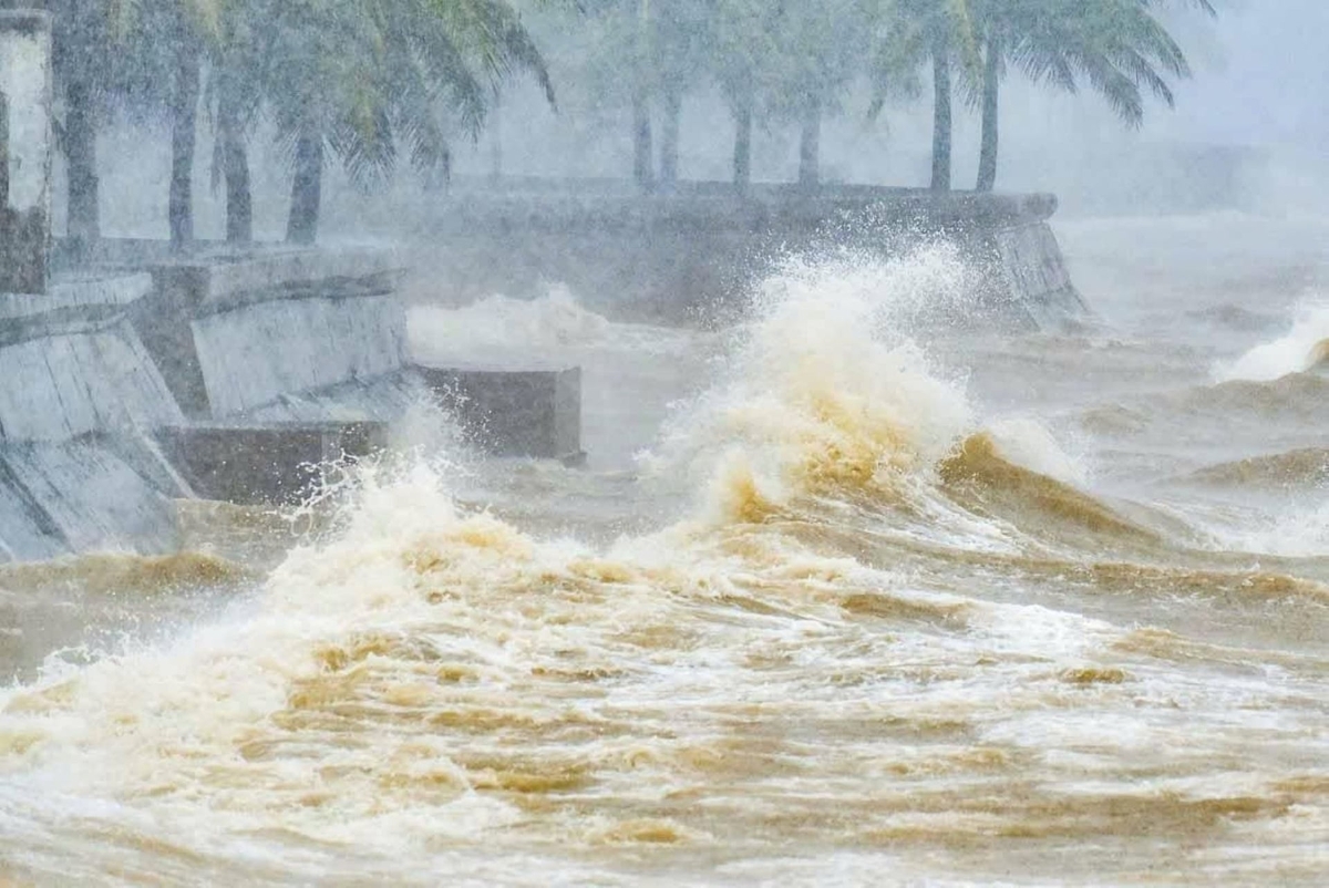 Thiên tai ngày càng cực đoan gây ra những thiệt hại lớn. Ảnh : Quốc Toản.
