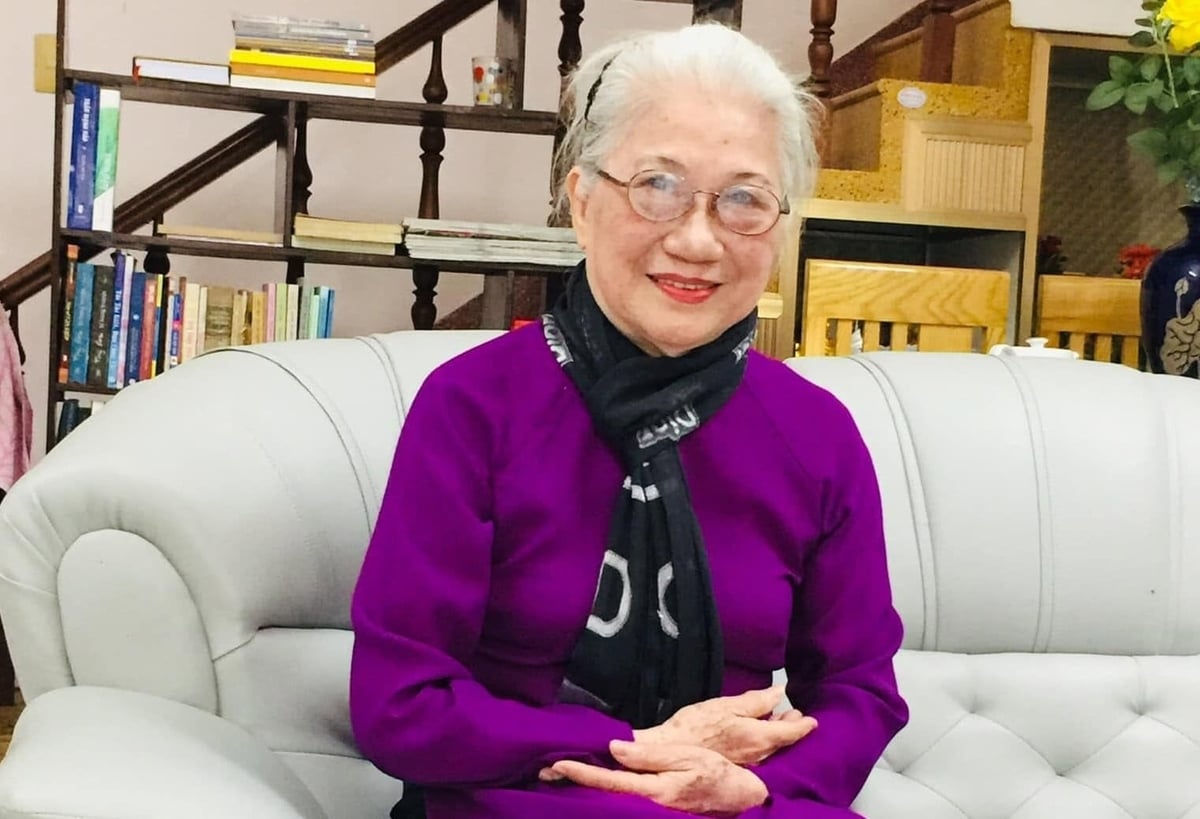 Nhà thơ Lệ Thu ở tuổi 86. Ảnh: NVCC.