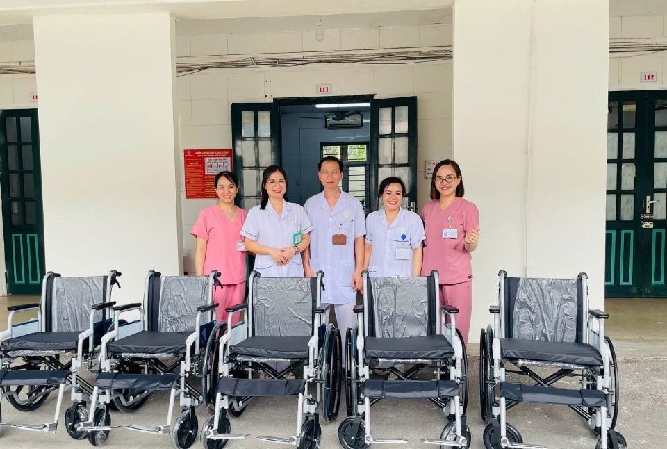 Các y, bác sĩ của Bệnh viện sẵn sàng phục vụ người bệnh. Ảnh: Bệnh viện Bắc Thăng Long.