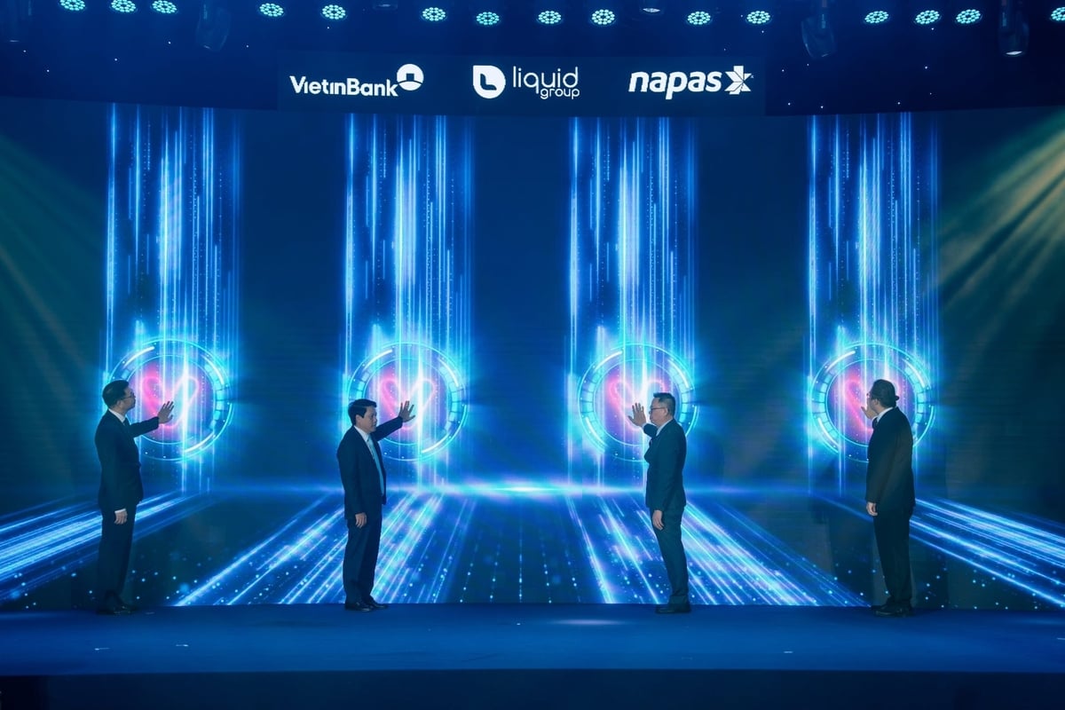 VietinBank tiếp tục phát triển VietinBank iPay trở thành nền tảng ngân hàng số toàn diện, tích hợp đa dạng tiện ích. Ảnh: VietinBank.