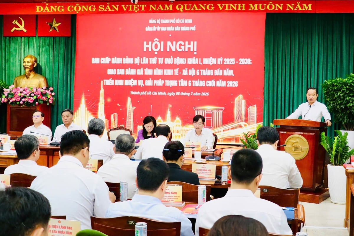 Tại hội nghị, các đại biểu tập trung thảo luận những giải pháp thực hiện mục tiêu tăng trưởng hai con số và thu ngân sách khoảng 1 triệu tỷ đồng. Ảnh: T.Mai.