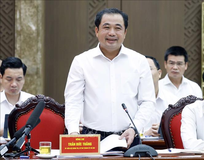 Đồng chí Trần Đức Thắng, Uỷ viên Bộ Chính trị, Bí thư Thành ủy Hà Nội phát biểu. Ảnh: TTXVN.