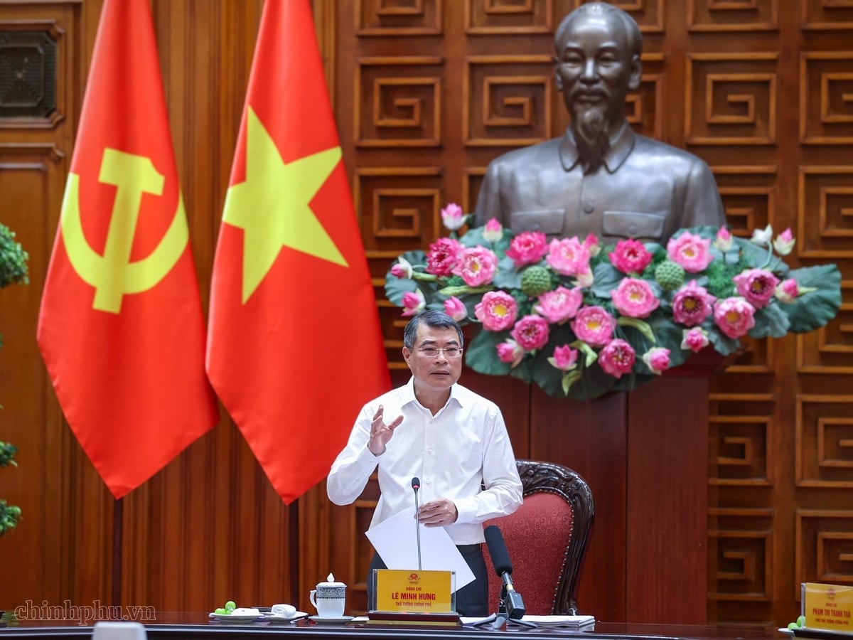 Thủ tướng Chính phủ kết luận tại phiên họp. Ảnh: VGP/Nhật Bắc.