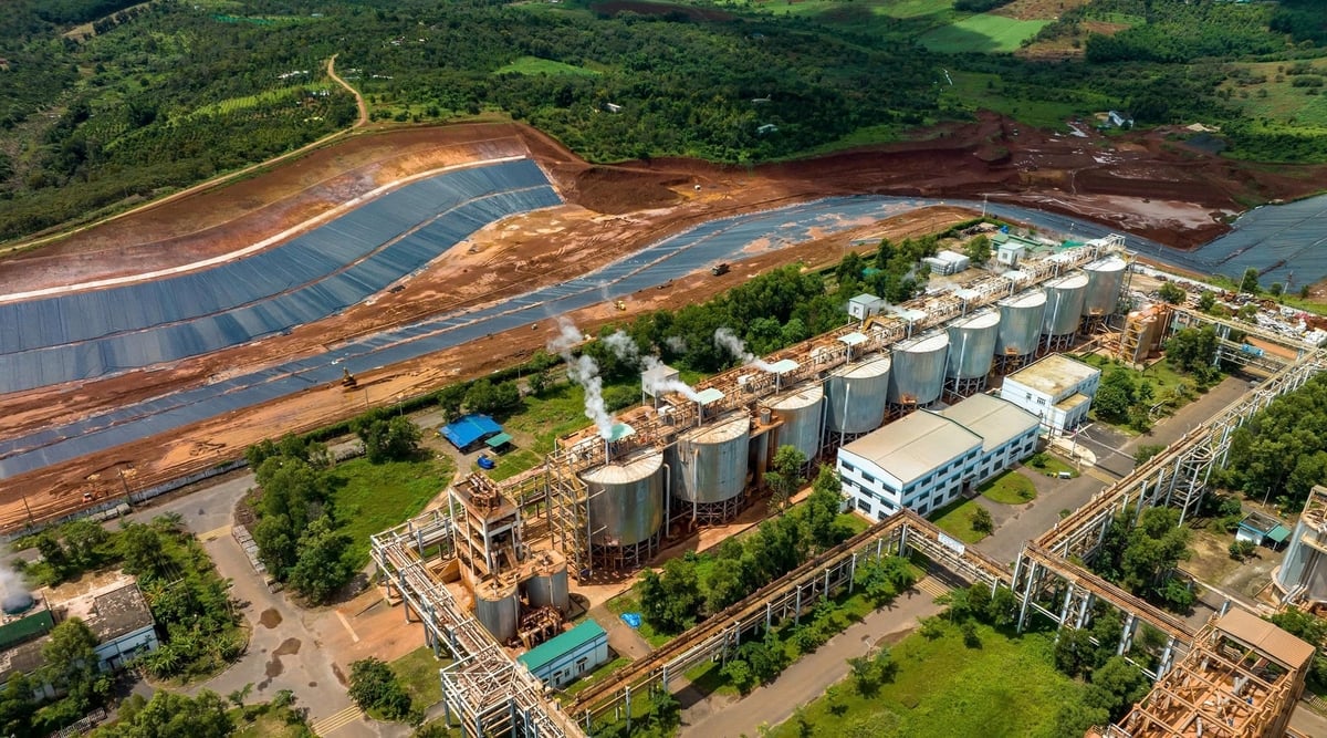 Hoạt động sản xuất, kinh doanh của doanh nghiệp góp phần tạo nguồn thu cho ngân sách nhà nước trên địa bàn tỉnh Lâm Đồng. Ảnh: Alumin Nhân Cơ.