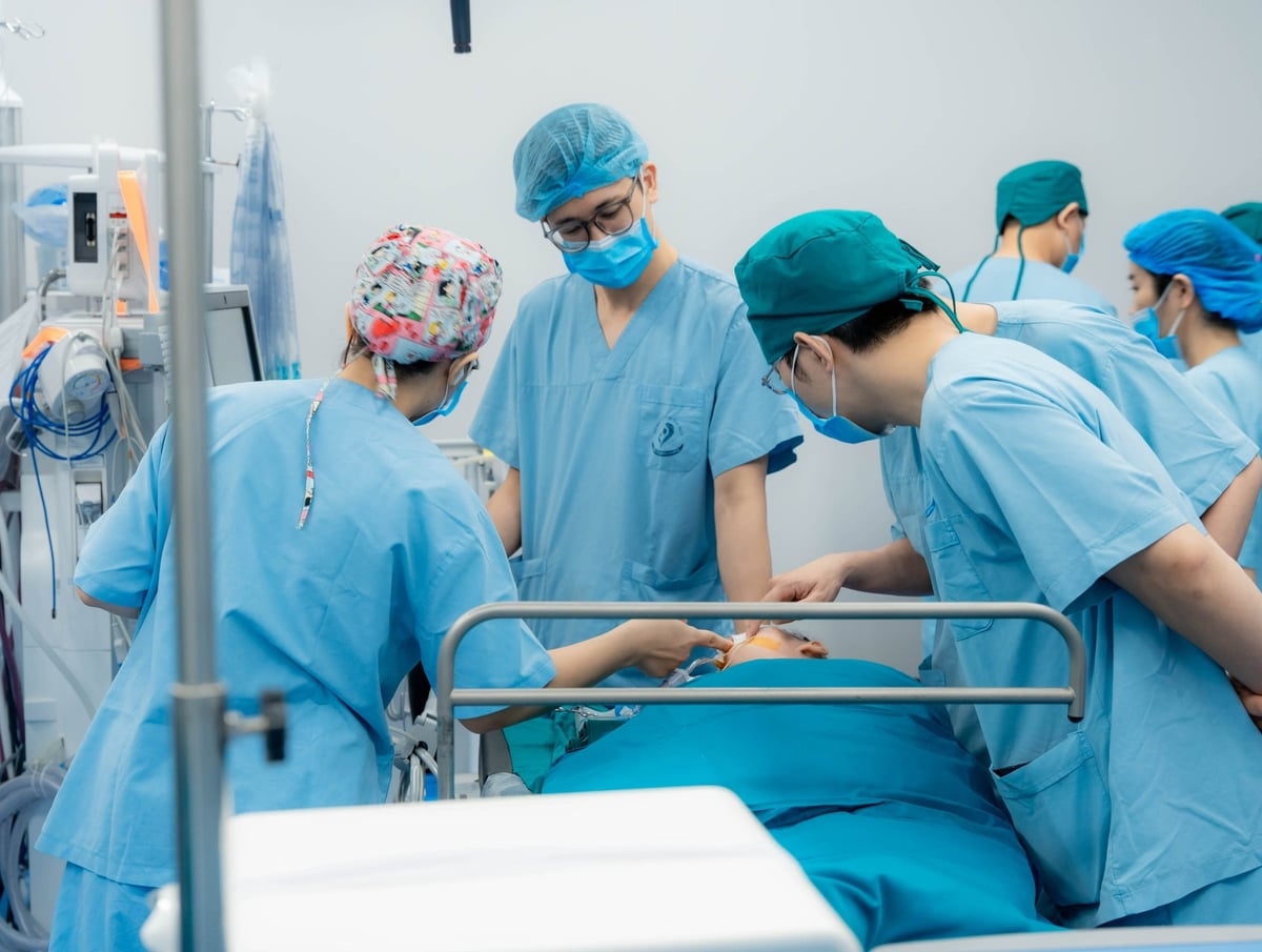 Bệnh viện Nhi Hà Nội làm chủ kỹ thuật cấy điện cực ốc tai điện tử, bổ sung thêm địa chỉ điều trị chuyên sâu cho trẻ em bị điếc. Ảnh: BVNHN.
