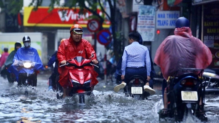 Mưa tập trung chủ yếu vào chiều tối, đêm và sáng sớm. Ảnh: VOV.