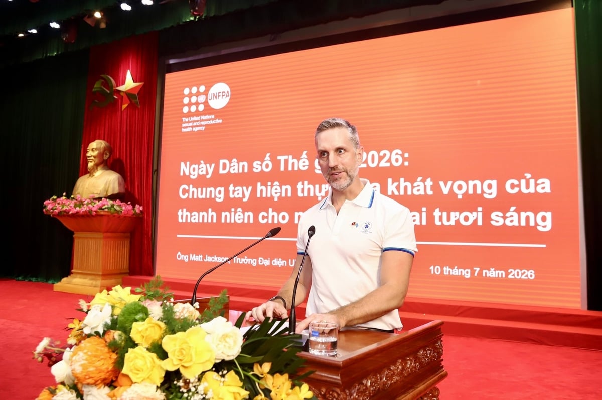 Ông Matt Jackson, Trưởng đại diện UNFPA tại Việt Nam phát biểu tại Lễ Mít tinh. Ảnh: VNPA.