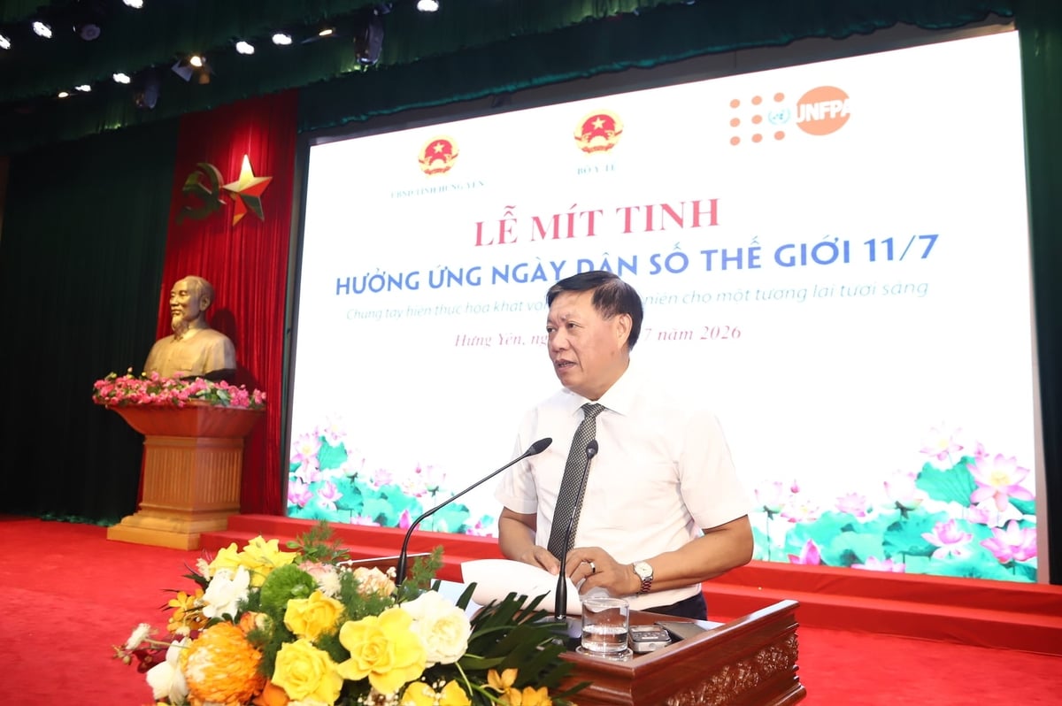 Thứ trưởng Bộ Y tế Đỗ Xuân Tuyên phát biểu khai mạc Lễ Mít tinh. Ảnh: VNPA.