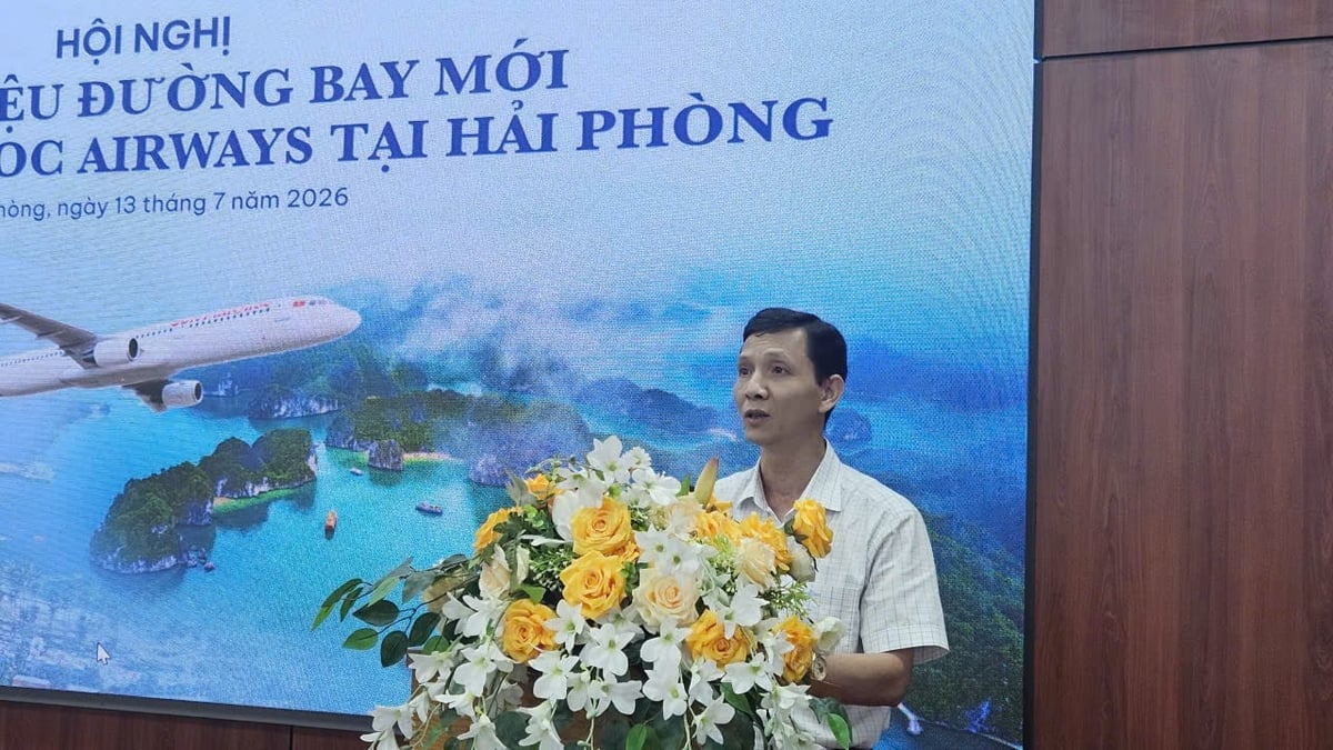 ông Đỗ Thanh Bình - Phó giám đốc Sở Văn hóa, Thể thao và Du lịch Hải Phòng, nhấn mạnh vai trò của hàng không như một 'đòn bẩy' cho sự phát triển bền vững. Ảnh: BTC.