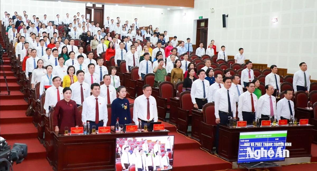 Các đại biểu dự Kỳ họp thứ 4 HĐND tỉnh khóa XIX, nhiệm kỳ 2026 - 2031. Ảnh: Thành Duy, Báo và PTTH Nghệ An