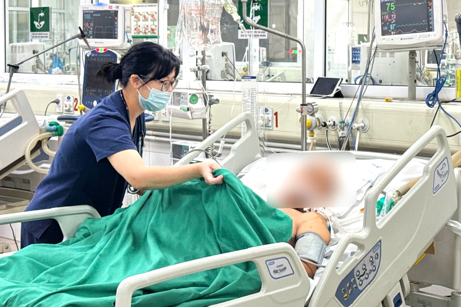 Sau 4 ngày điều trị, tình trạng người bệnh đã được cải thiện. Ảnh: Bệnh viện Bệnh Nhiệt đới Trung ương.