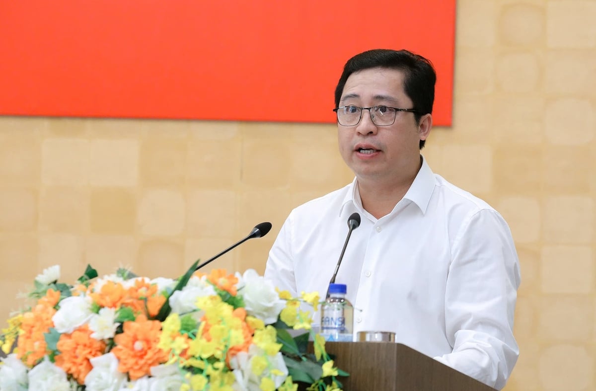 Bí thư Tỉnh ủy Lào Cai Dương Quốc Huy cho biết, kinh tế của tỉnh tiếp tục duy trì đà tăng trưởng tích cực với GRDP đạt 9,01%, đứng thứ tư khu vực và thứ 15 cả nước. Ảnh: Thanh Ngà.
