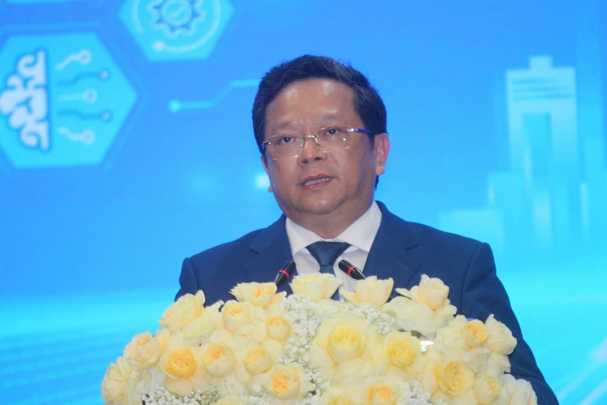 TS Nguyễn Đức Hiển, Phó Trưởng Ban Chính sách, chiến lược Trung ương chia sẻ tại diễn đàn. Ảnh: Trần Trung.