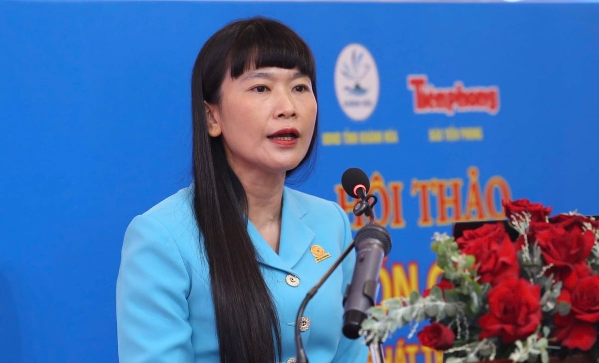 Bà Trịnh Thị Hồng Vân, Chủ tịch HĐTV Công ty Nhà nước MTV Yến sào Khánh Hòa phát biểu tại hội thảo. Ảnh: T.P.