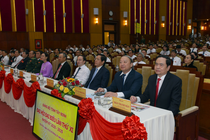 2-135402_213.jpg Các đại biểu tham dự Đại hội. Ảnh: CTTĐT TN.