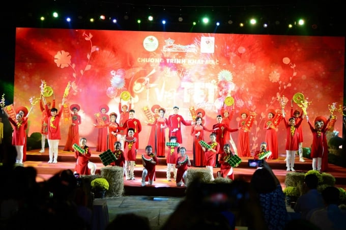 Lễ khai mạc tối 16/1.