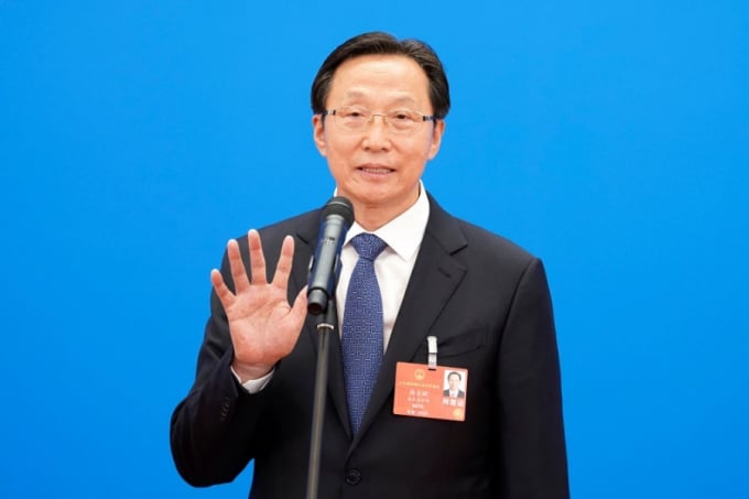 Bộ trưởng Bộ Nông nghiệp Hàn Trường Phú phát biểu tại phiên họp quốc hội lần thứ 13 hôm 22/5. Ảnh: Chinadaily
