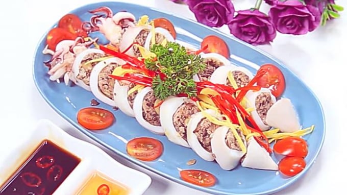 Hướng dẫn chi tiết cách làm món Mực nhồi thịt hấp