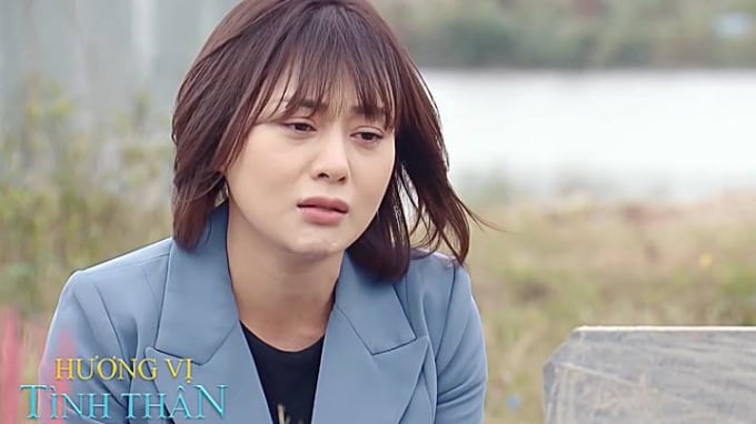 huong-vi-tinh-than-tap-66_nongnghiep_1-165350_220.jpg Nam đau buồn tâm sự chuyện tình cảm với Long bên cạnh mộ ông Tuấn. Ảnh chụp màn hình