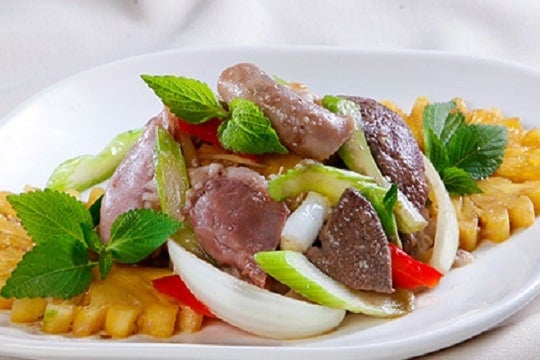 Món ngon mỗi ngày - Hướng dẫn chi tiết cách làm món Lòng heo xào thơm