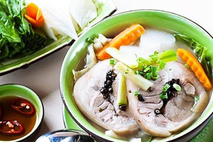 Món ngon mỗi ngày - Hướng dẫn chi tiết cách làm món Bún giò heo tiêu xanh