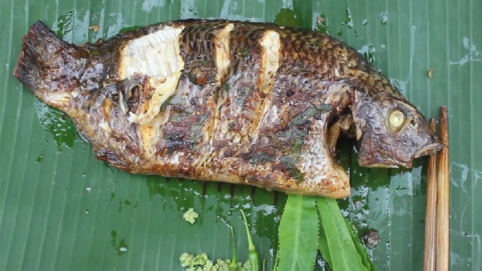 Món cá nướng giấy bạc
